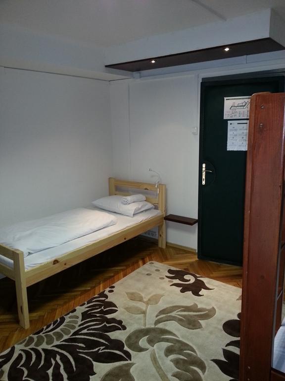 Walking Bed Budapest Hostel Eksteriør billede